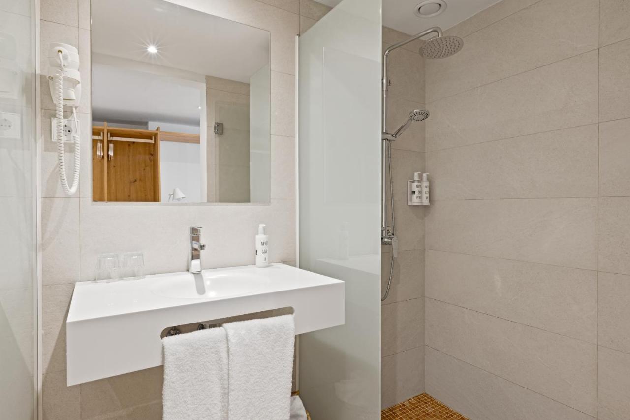 Palmanova Beach Apartments By Trh (Adults Only) Zewnętrze zdjęcie