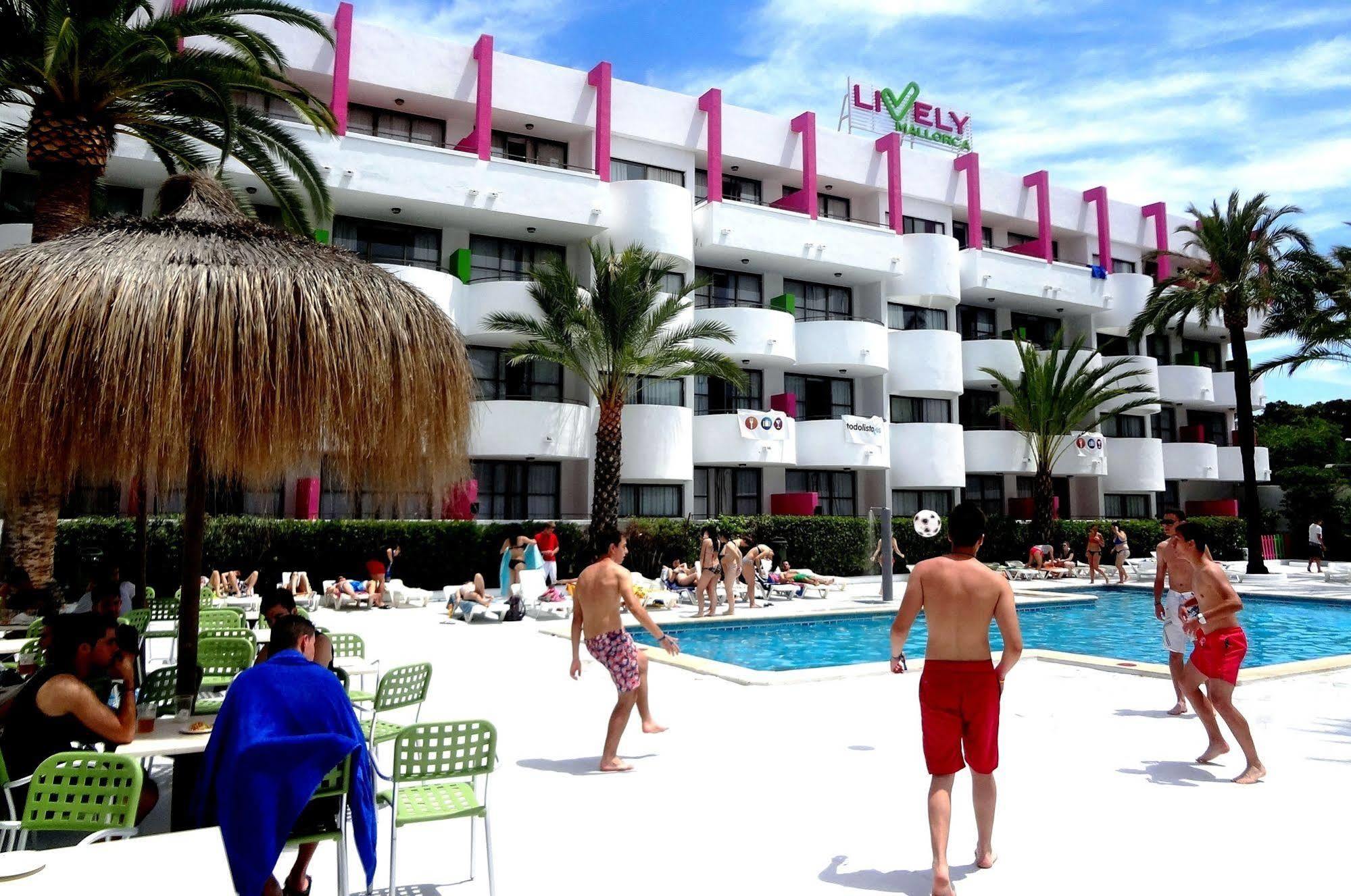 Palmanova Beach Apartments By Trh (Adults Only) Zewnętrze zdjęcie